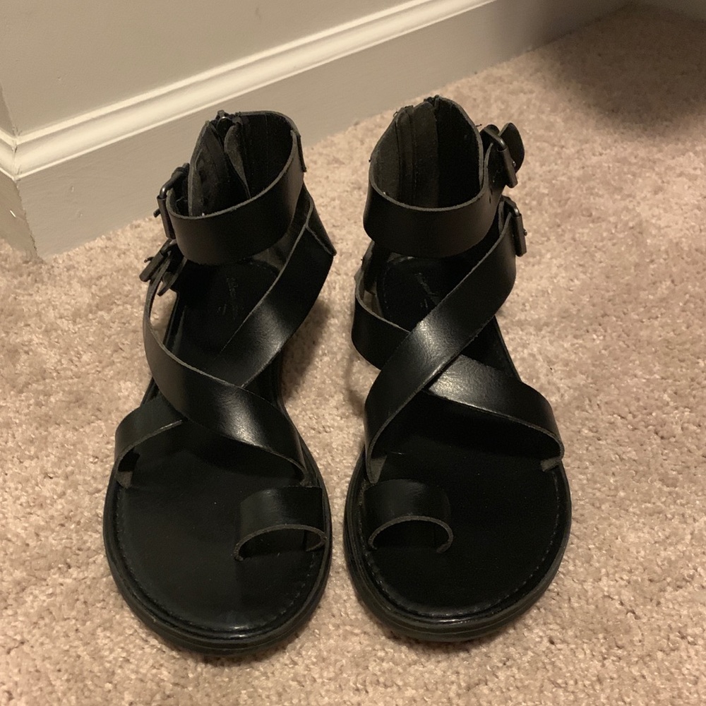 Like new Target gladiator Sandal size 9
